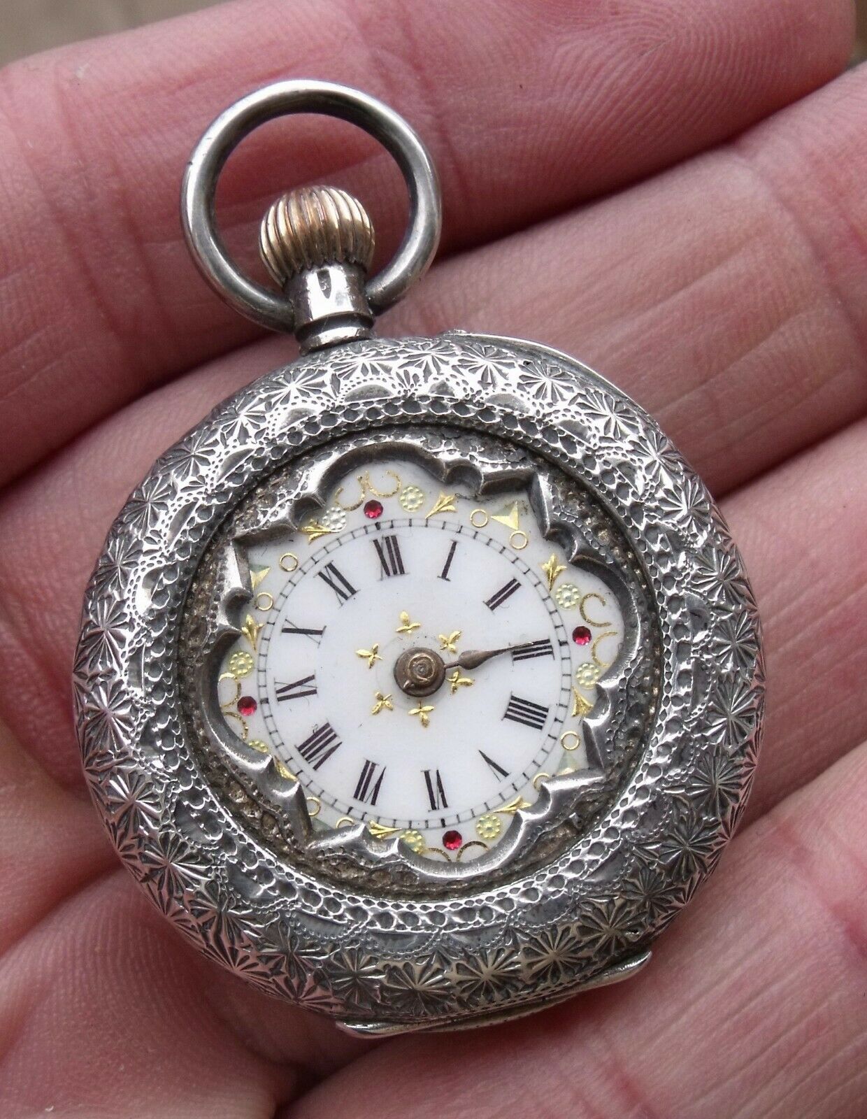 Free Online Antique Valuation & Appraisal Where? Solved