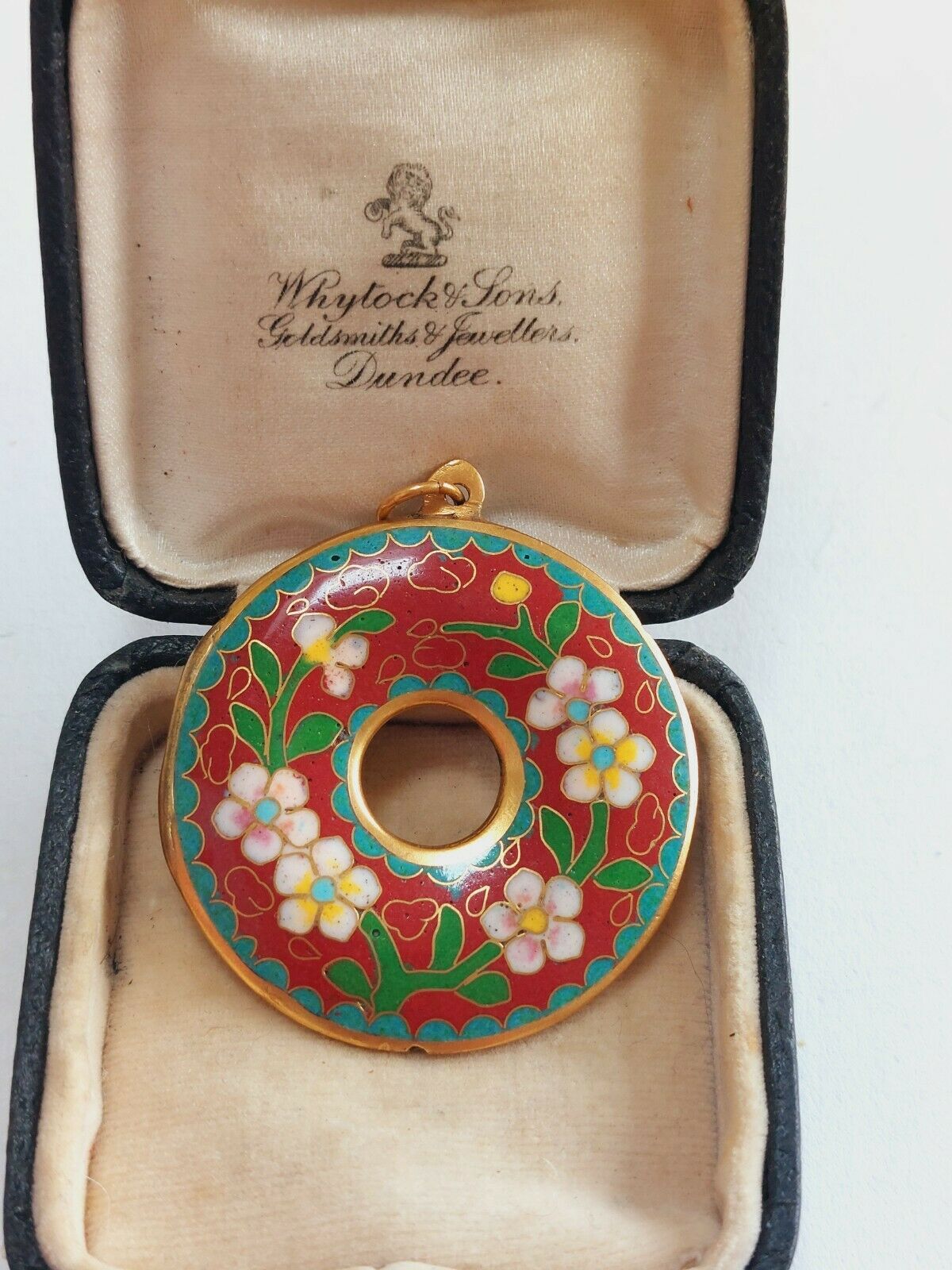 Free Online Antique Valuation & Appraisal Where? Solved